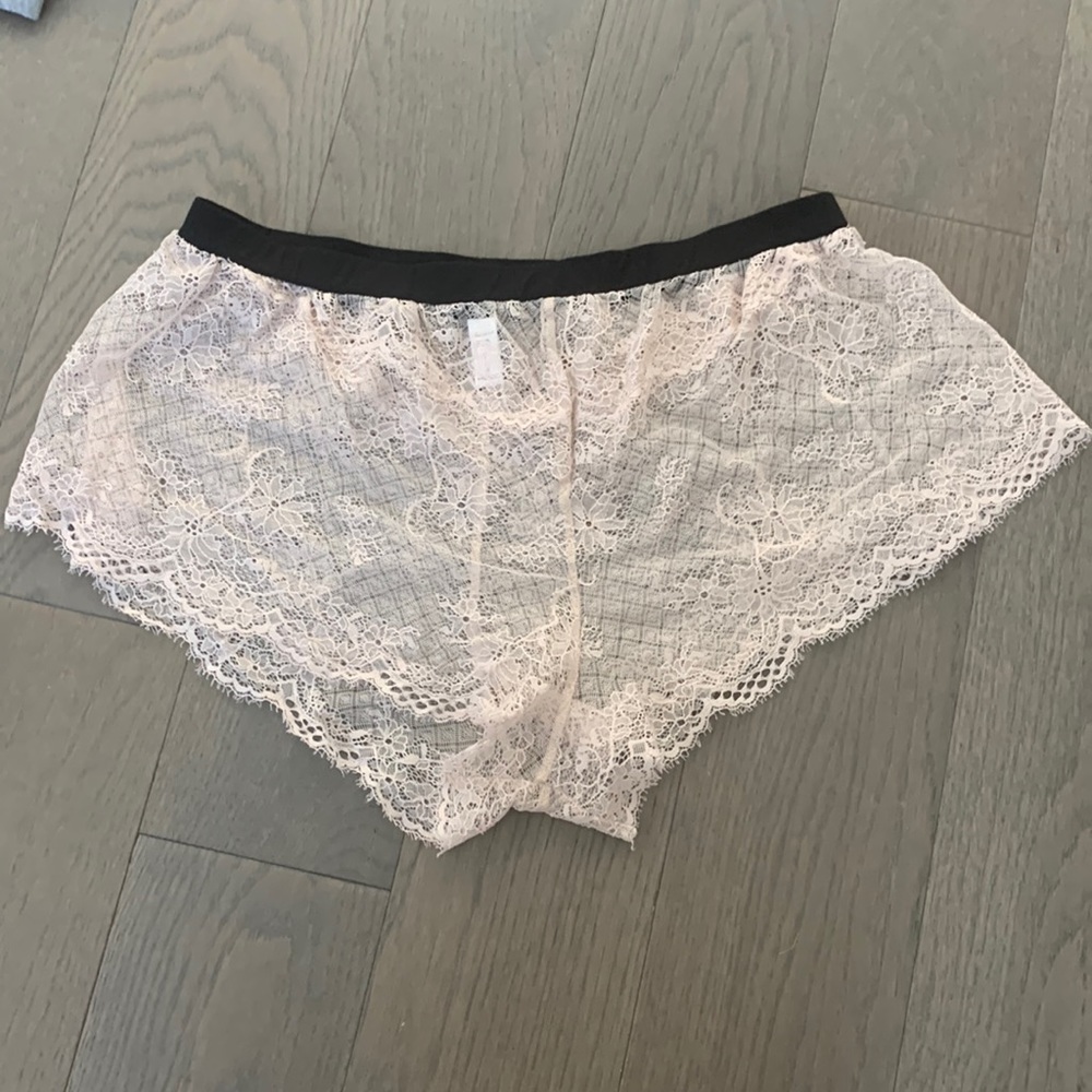 Cosabella sheer lace extended boyshorts, size large